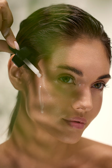 DOSE OF ROSE Lift Drops - Дълбоко подхранващ серум против стареене 30 мл