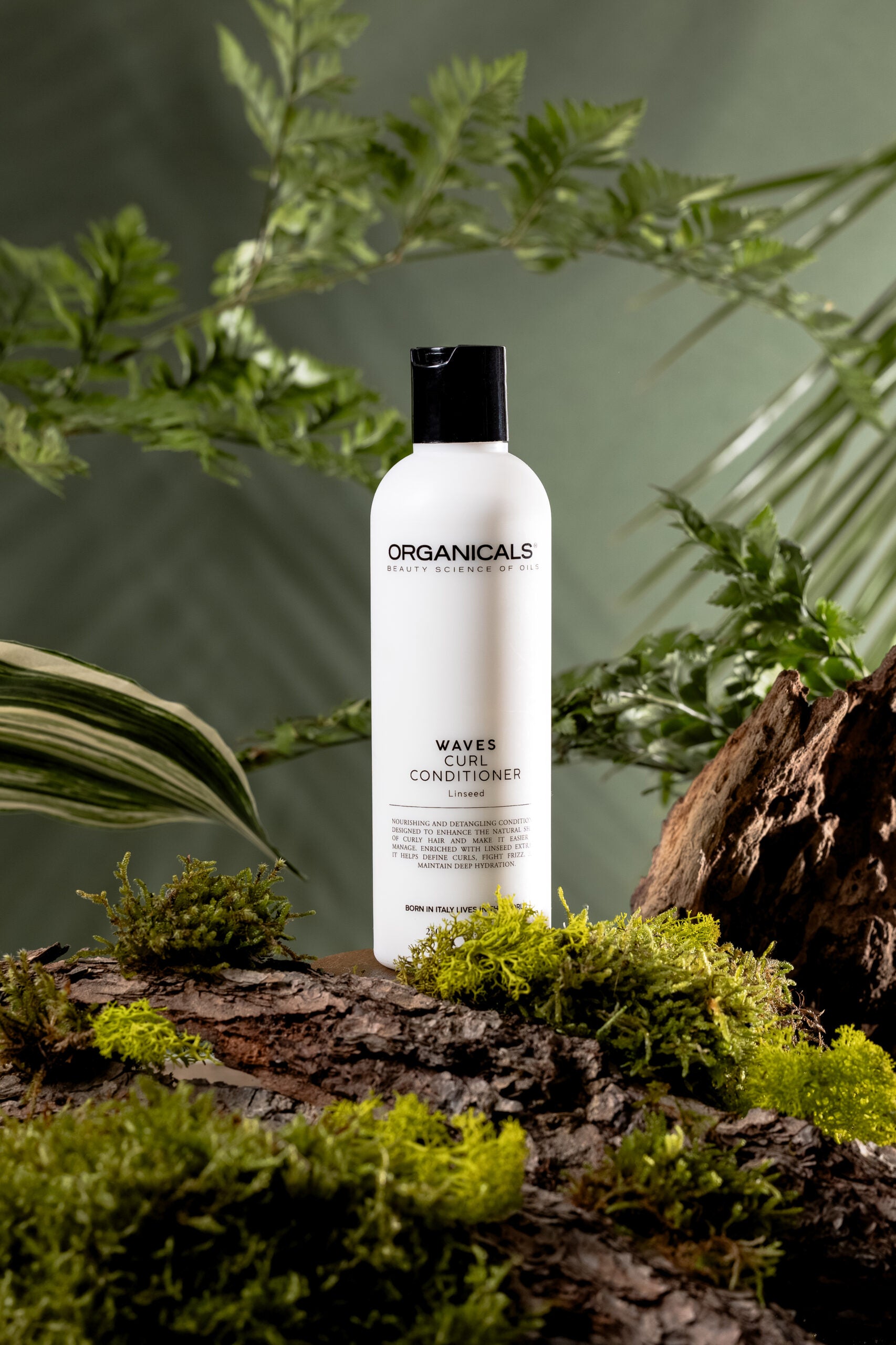 ORGANICALS Waves Curl Conditioner – подхранващ балсам за къдрава коса 250 мл