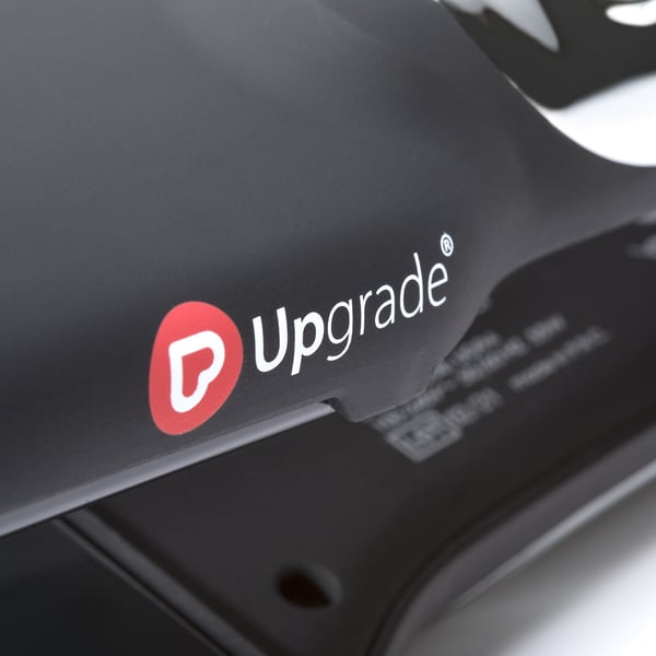 UPGRADE Cyber Large Professional Hair Straightener UG94E – професионална преса за коса с титаниеви плочи 38x90 мм